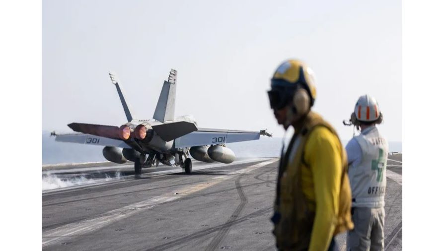 ট্রাম্পের নির্দেশে সোমালিয়ায় আইএসের ওপর যুক্তরাষ্ট্রের বিমান হামলা